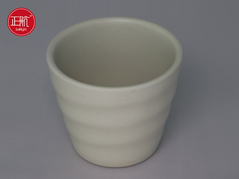 国产精品麻豆三级一区视频餐具