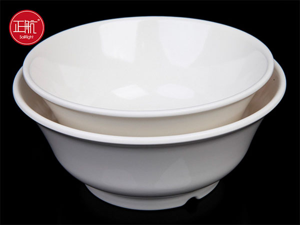 国产精品麻豆三级一区视频餐具