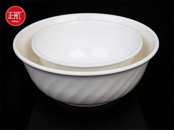 国产精品麻豆三级一区视频餐具