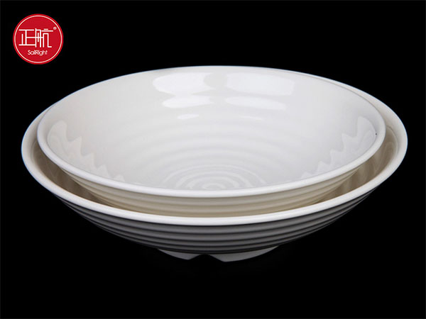 国产精品麻豆三级一区视频餐具